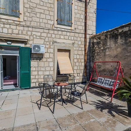 Seafront Apartments Karlo Kaštela Extérieur photo