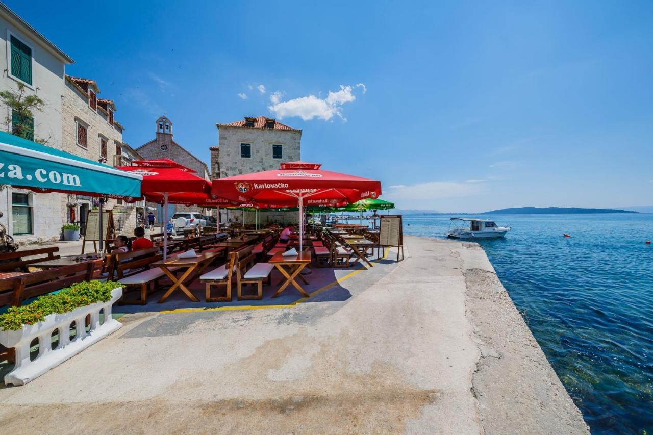 Seafront Apartments Karlo Kaštela Extérieur photo