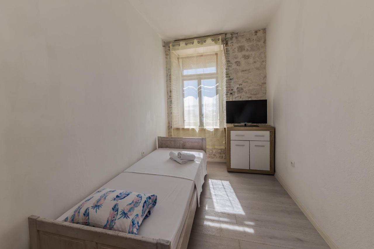 Seafront Apartments Karlo Kaštela Extérieur photo