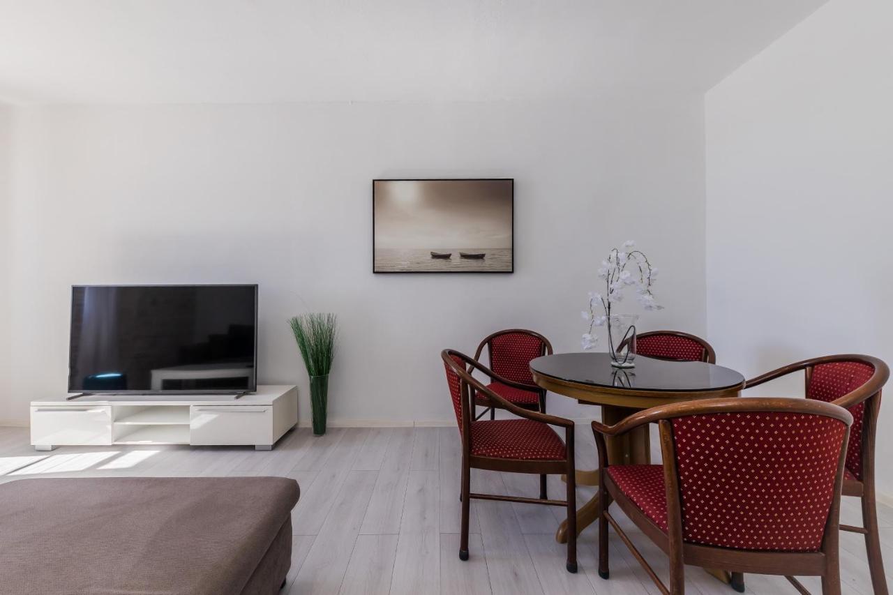 Seafront Apartments Karlo Kaštela Extérieur photo