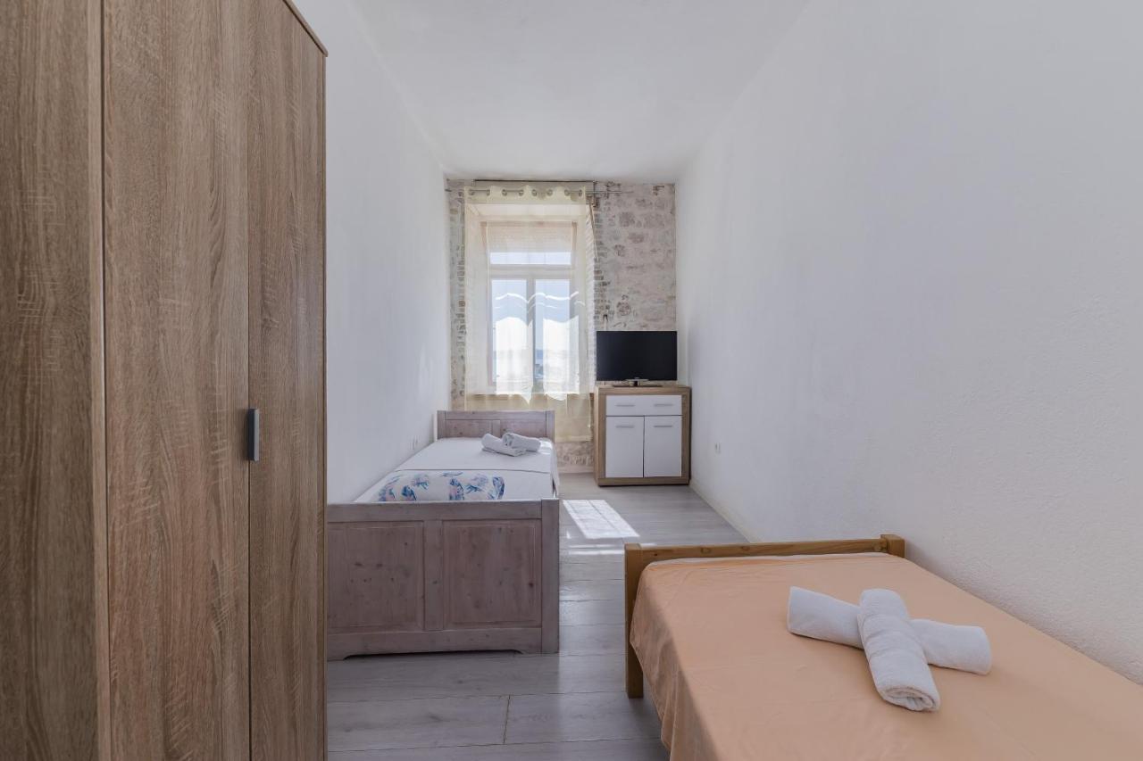 Seafront Apartments Karlo Kaštela Extérieur photo