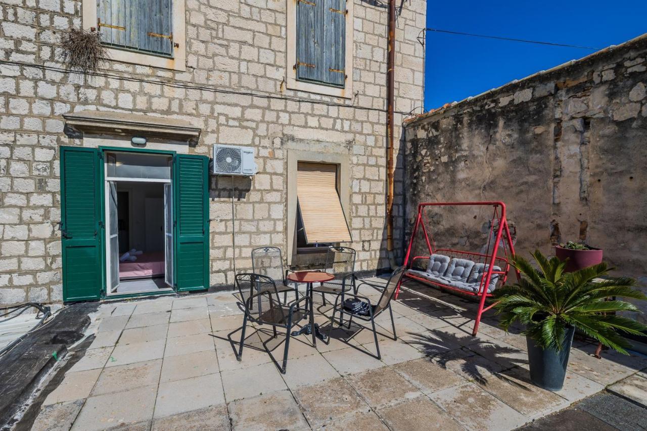 Seafront Apartments Karlo Kaštela Extérieur photo