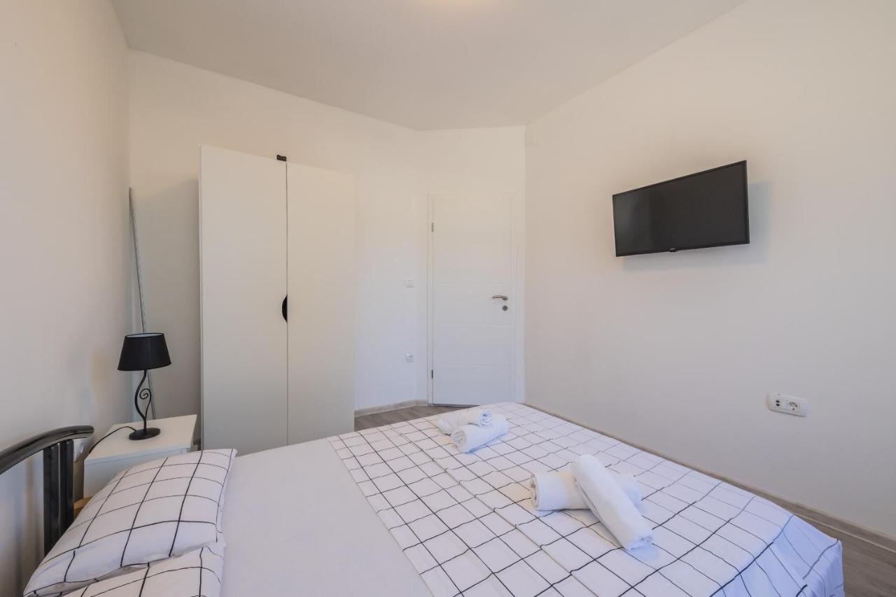 Seafront Apartments Karlo Kaštela Extérieur photo